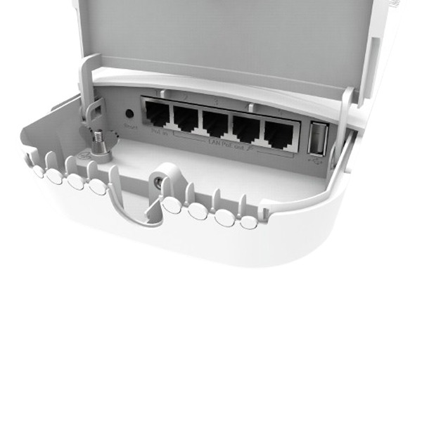 MikroTik OmniTik 5 PoE ac with RouterOS L4 with case, International version (EU)