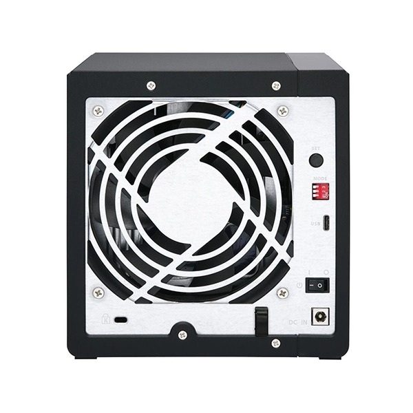 QNAP 4-bay 3.5" SATA HDD USB 3.0 Type-C hardware RAID External Enclosure