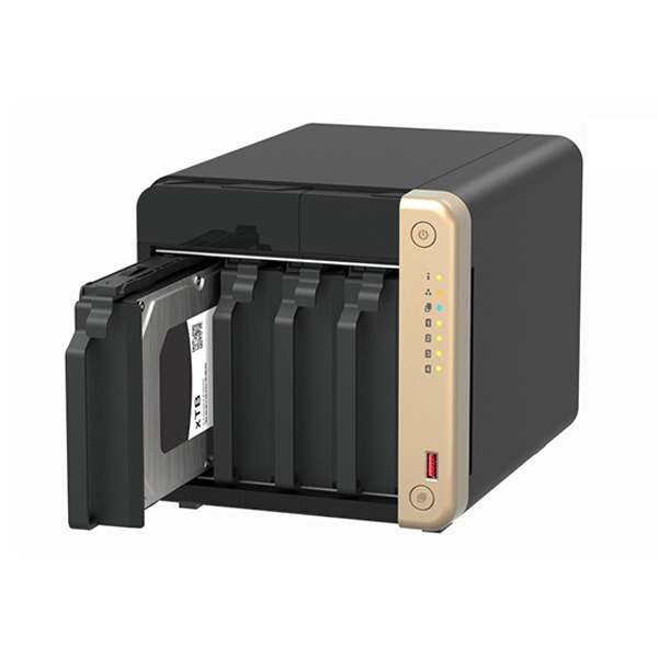 QNAP 4-Bay desktop NAS, Intel® Celeron® N5105/N5095 quad-core, 8 GB onboard not expandable, 4 x 3.5"/2.5" SATA 6Gb/s drive bays, 2 x M.2 2280 PCIe Gen 3 x1 slots, 2 x 2.5GbE, 1 x HDMI 2.0, 1 x PCIe Gen3 x2 slot, 2 x USB 3.2 Gen 2 Type-A + 2 x USB 2.0